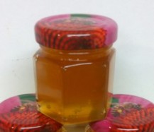 tiny jars of honey