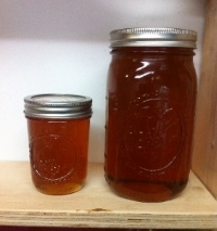 quart and 8 oz honey jar